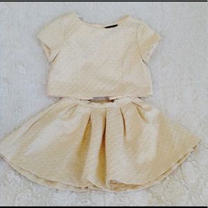 Lovely matching top and skirt